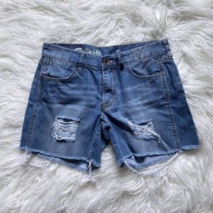 FINAL PRICE SALE Madewell destroyed shorts size 26